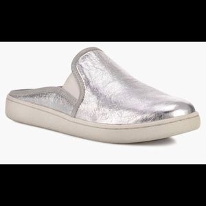 Ugh slip on sneakers, silver, size 10